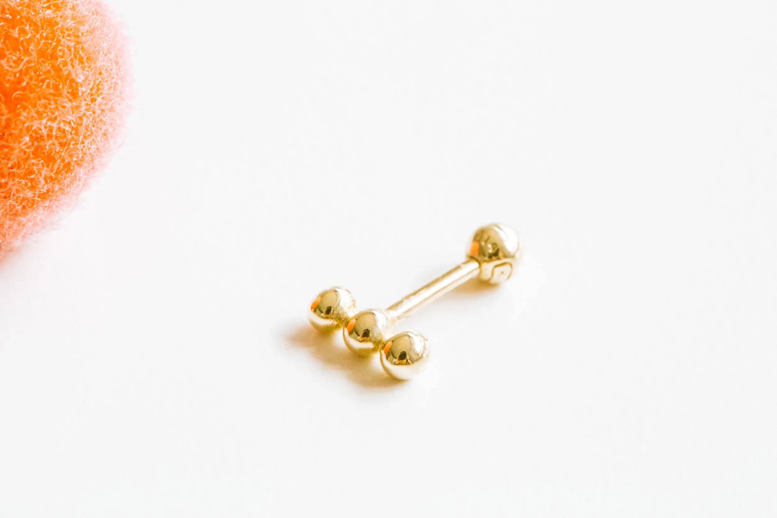 14k Gold Three Ball Bar Barbell Ear Stud Piercing