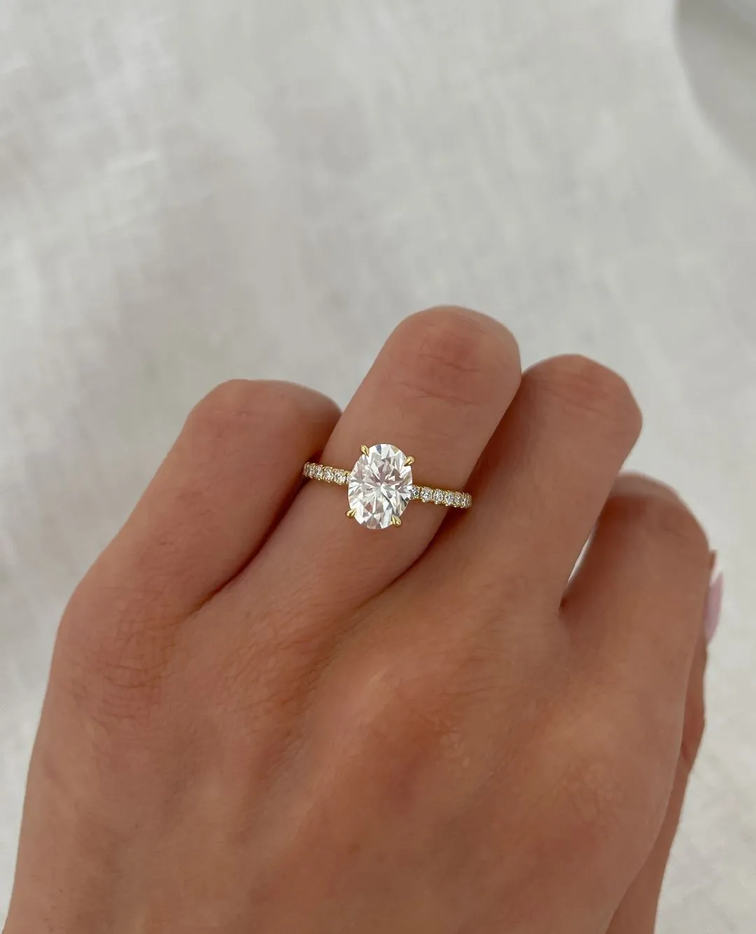 2.00ct oval cut moissanite engagement ring