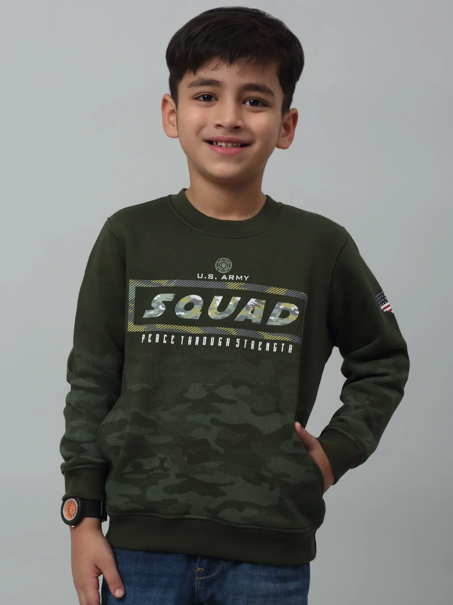 Cantabil Boys Green Printed Round Neck Sweatshirt For Winter