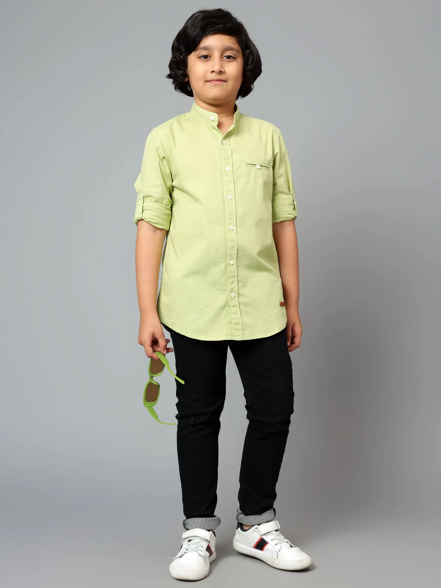 Cantabil Boy's Green Solid Mandarin Collar Full Sleeve Shirt