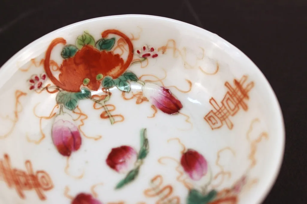 Chinese Export Porcelain Famille Rose Tea Plates