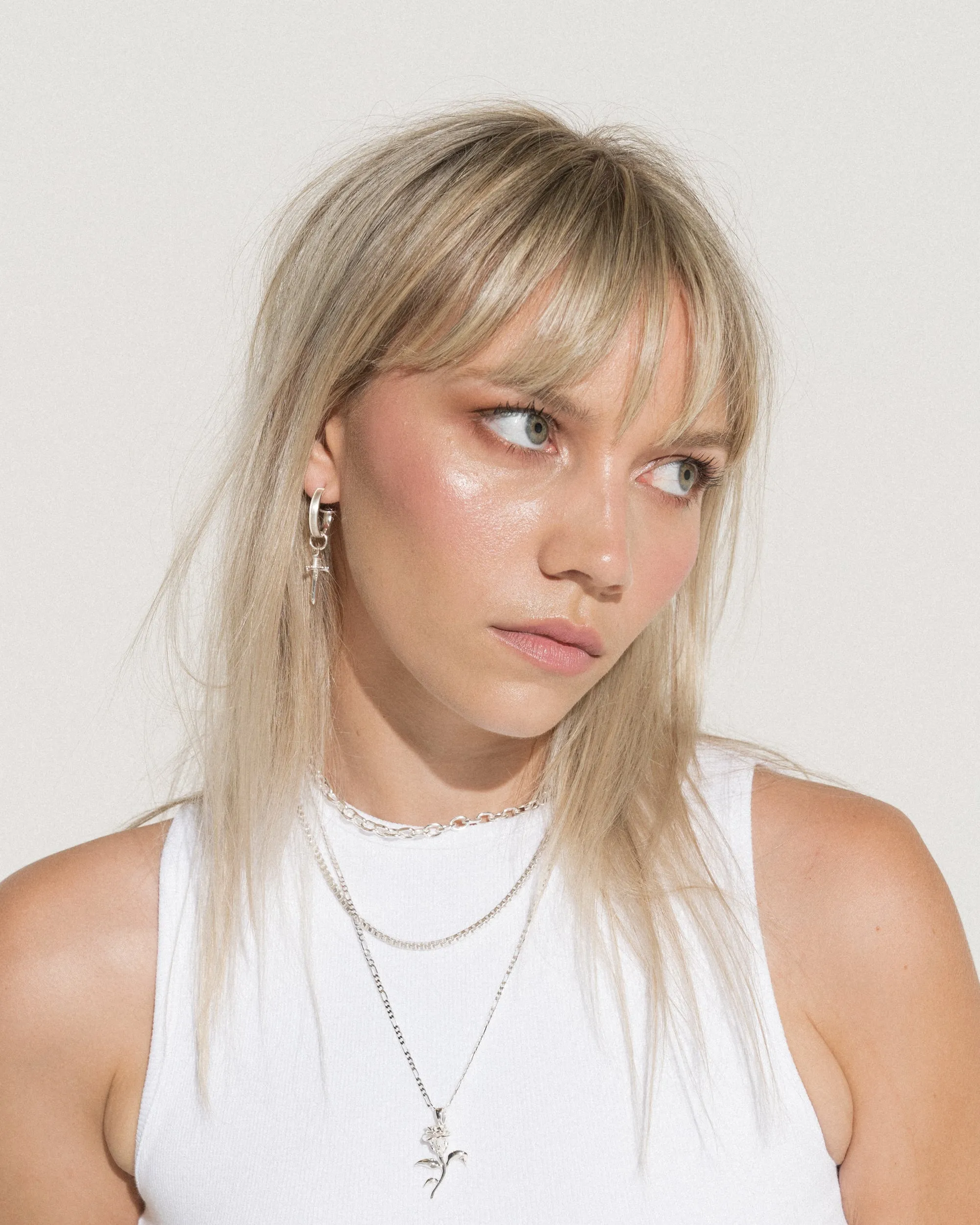 DAGGER Mini Hoops | Silver