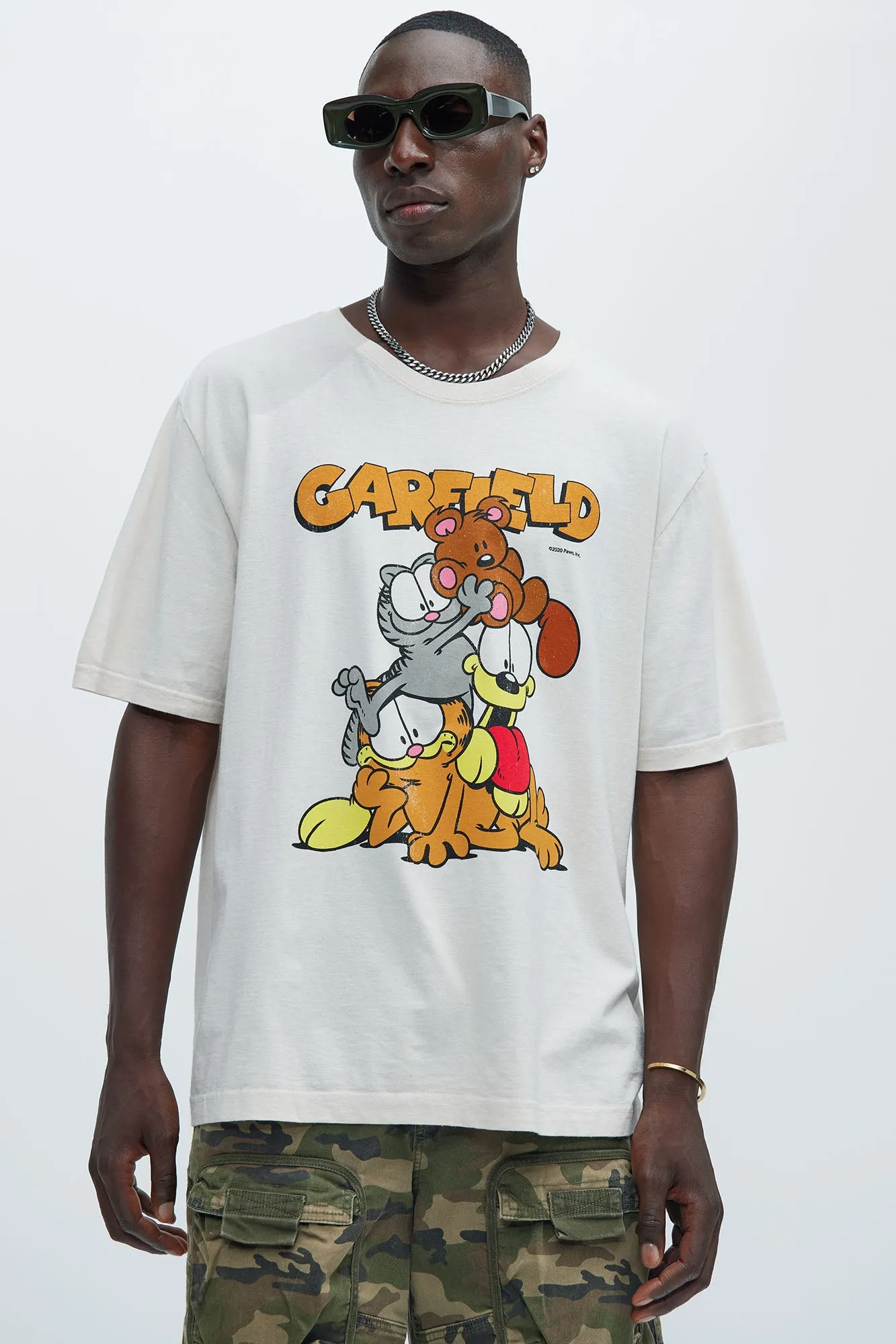 Garfield Family Portrait Short Sleeve Tee - Sand