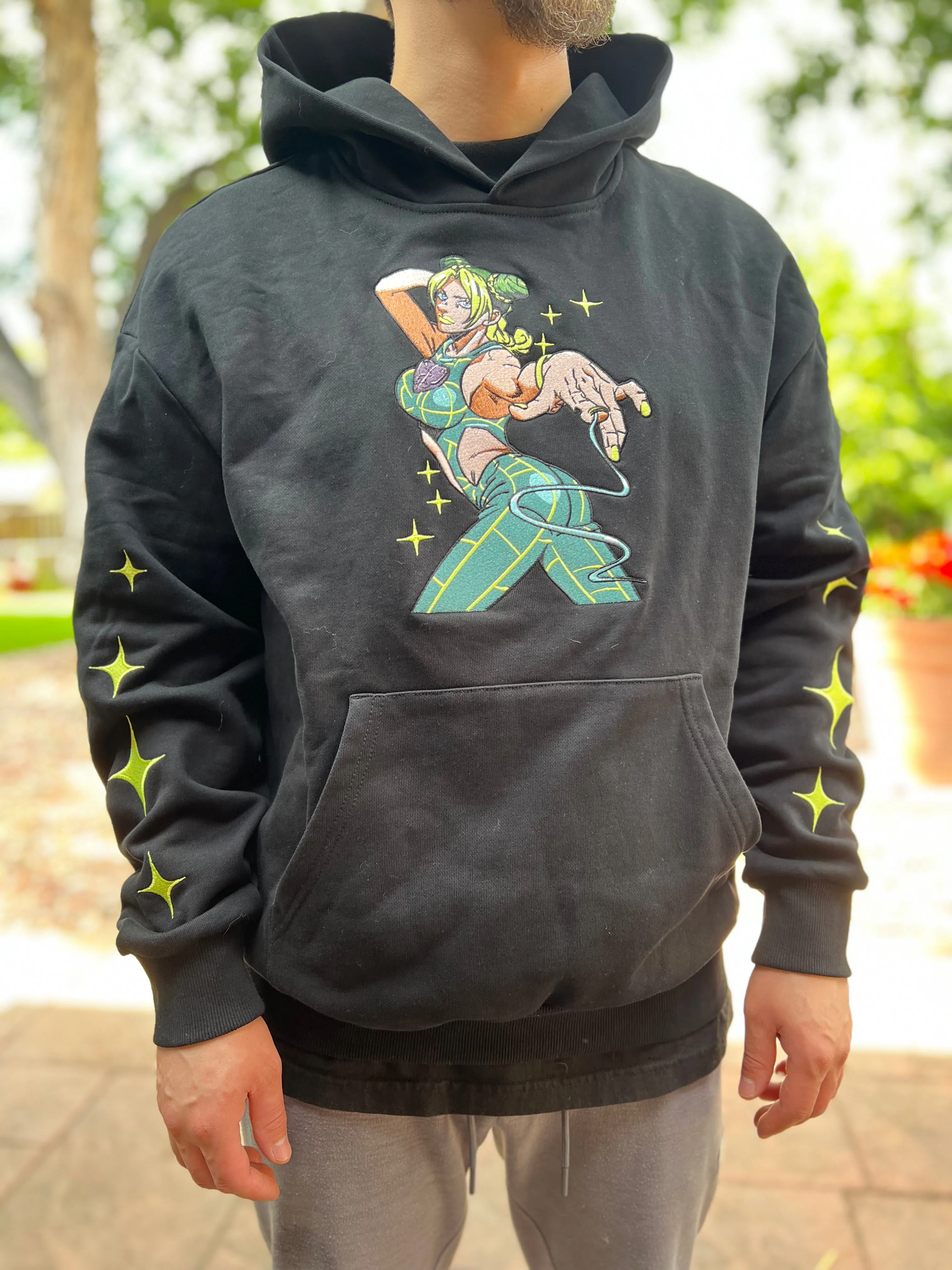 JOLYNE CUJOH EMBROIDERED HOODIE [BROKEN BOND]