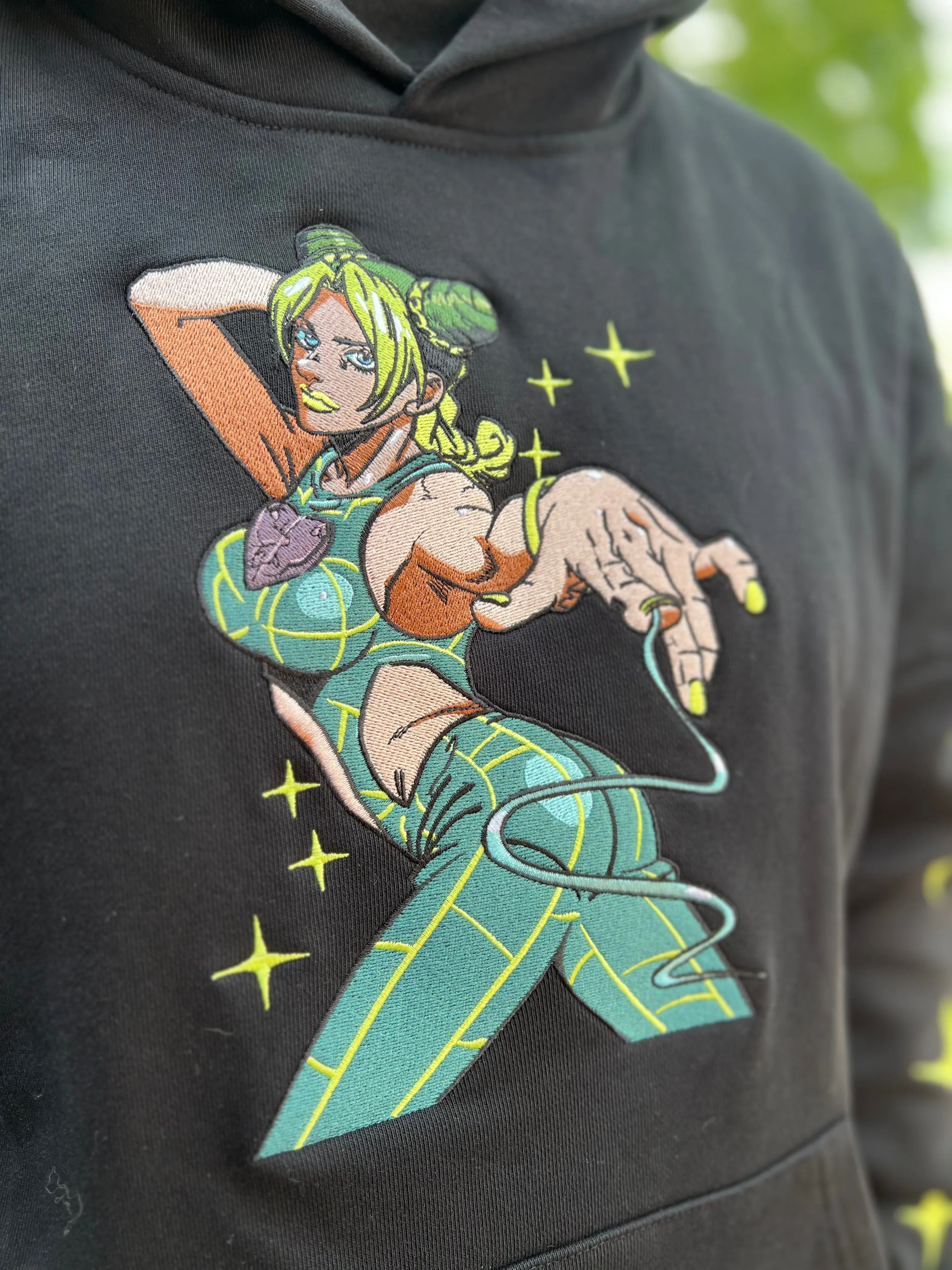 JOLYNE CUJOH EMBROIDERED HOODIE [BROKEN BOND]