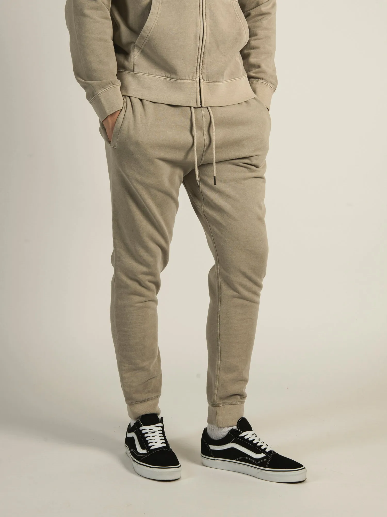 KOLBY GARMENT DYE SLIM JOGGER