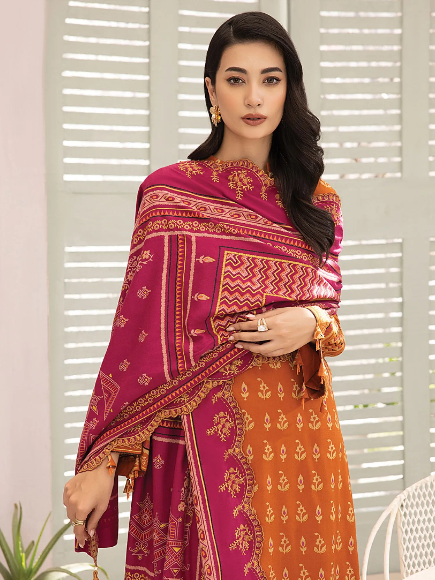 Lakhany Rust Orange Unstitched Pashmina Embroidered Suit (LG-EA-0491)