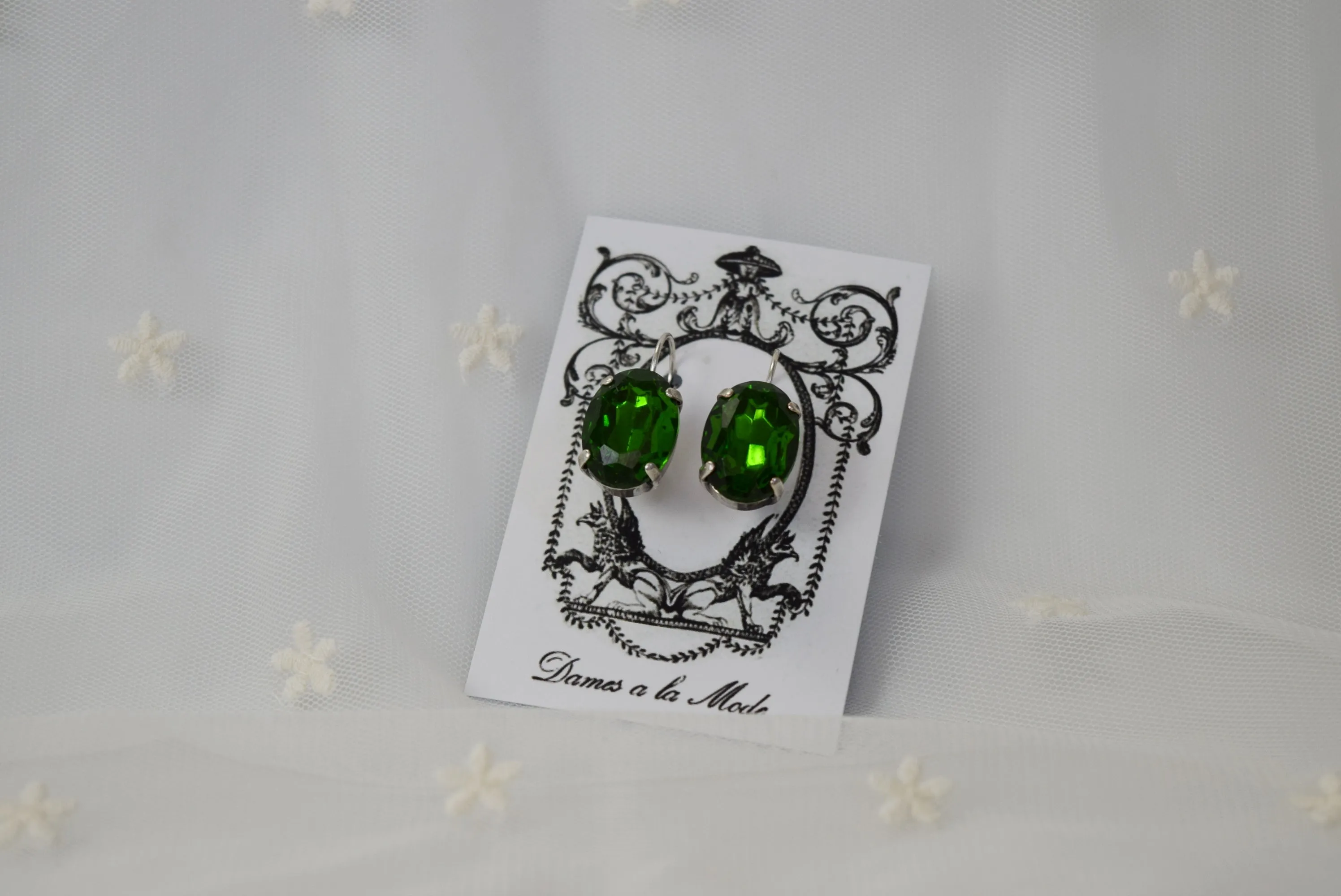 Leafy Green Crystal Earrings - Large Oval