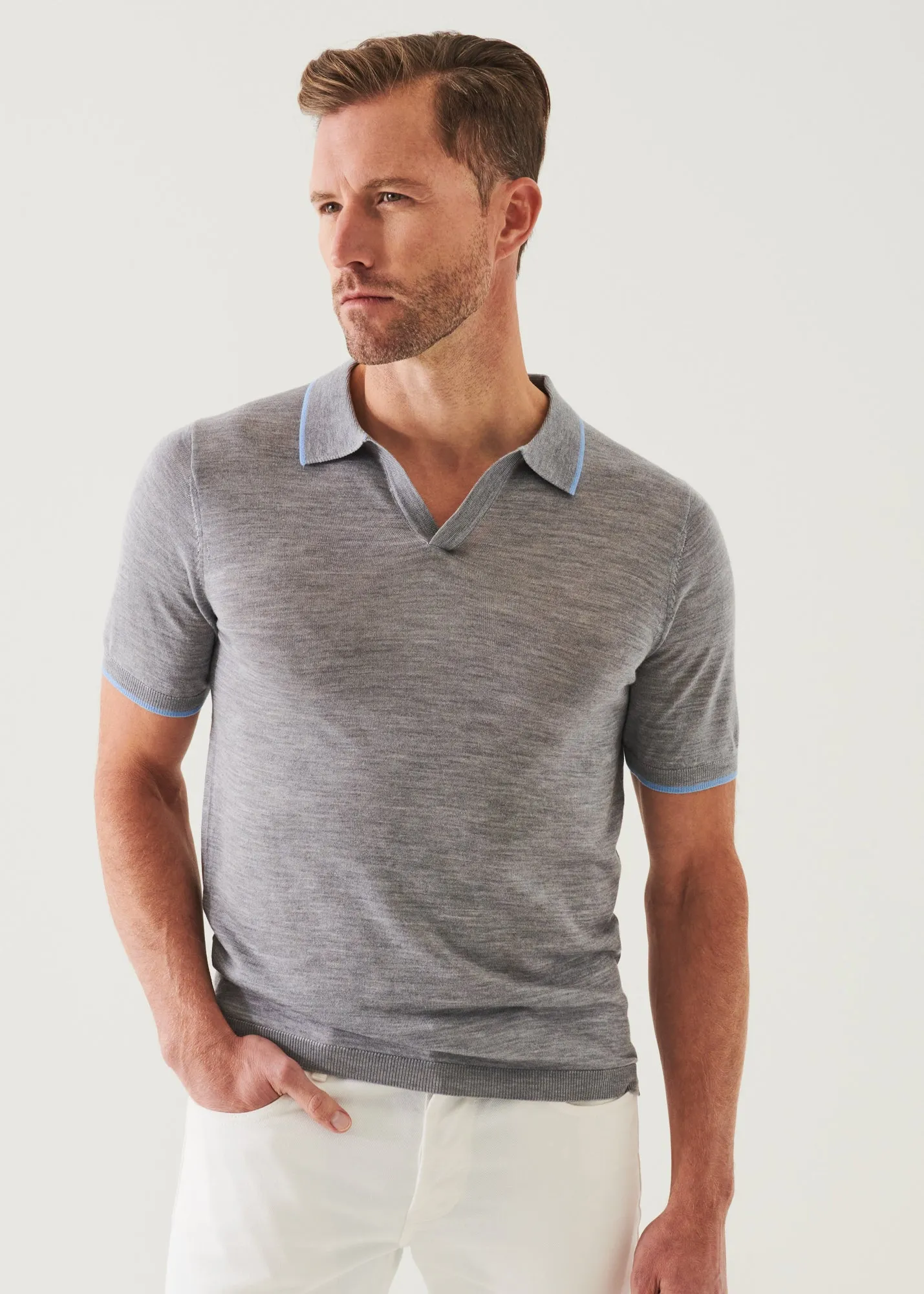 LIGHTWEIGHT MERINO BLEND OPEN POLO