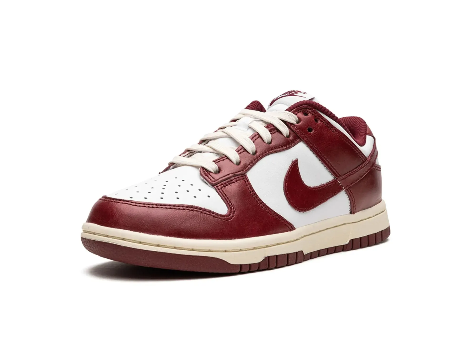 Nike Dunk Low PRM Vintage "Team Red"