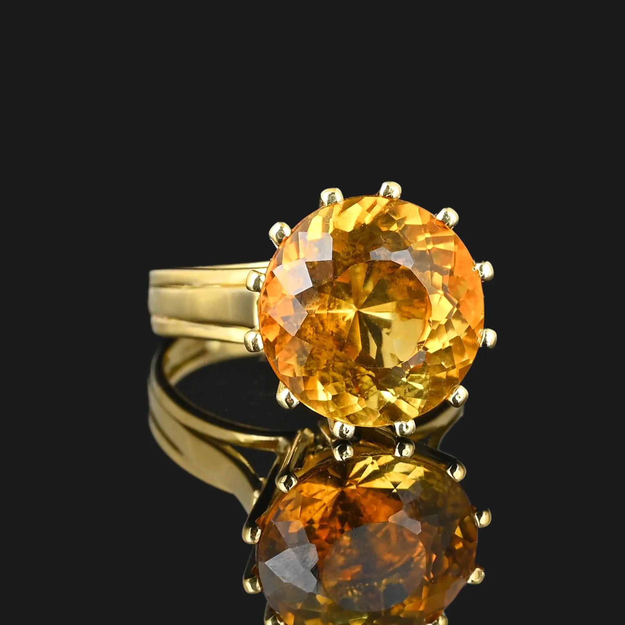 Portuguese Rose Cut Citrine Ring in 18K Gold