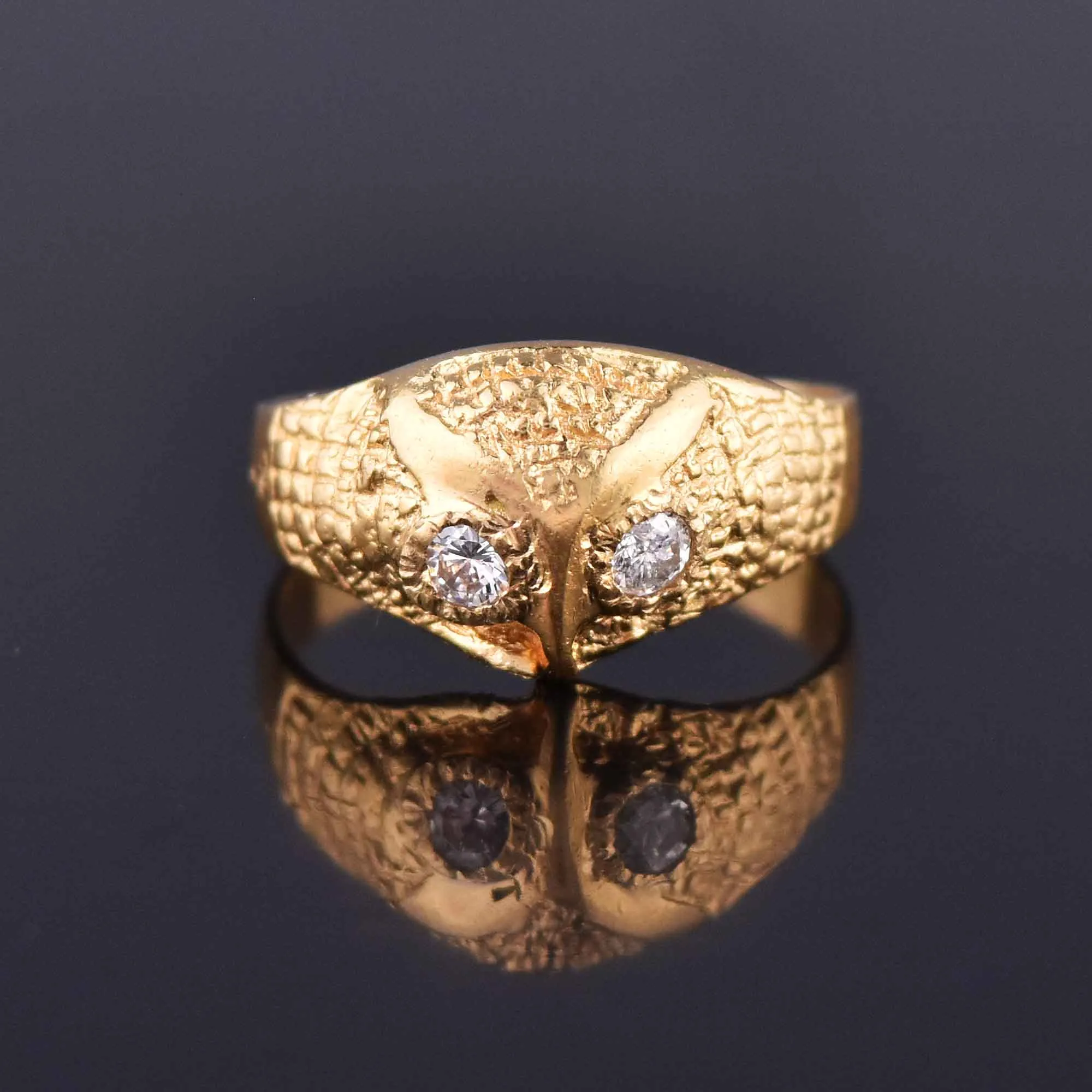 Vintage 18K Gold Diamond Eye Owl Ring