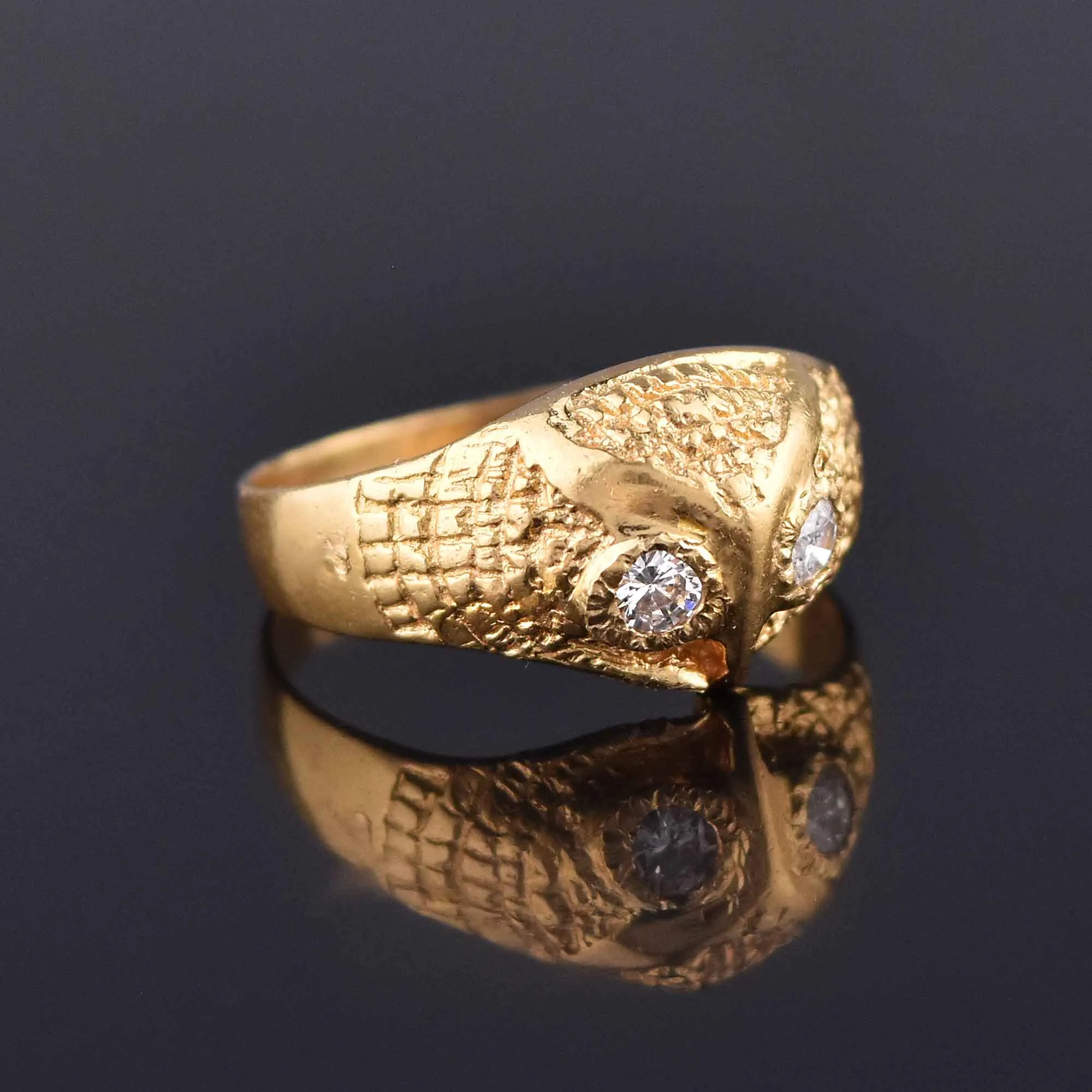 Vintage 18K Gold Diamond Eye Owl Ring