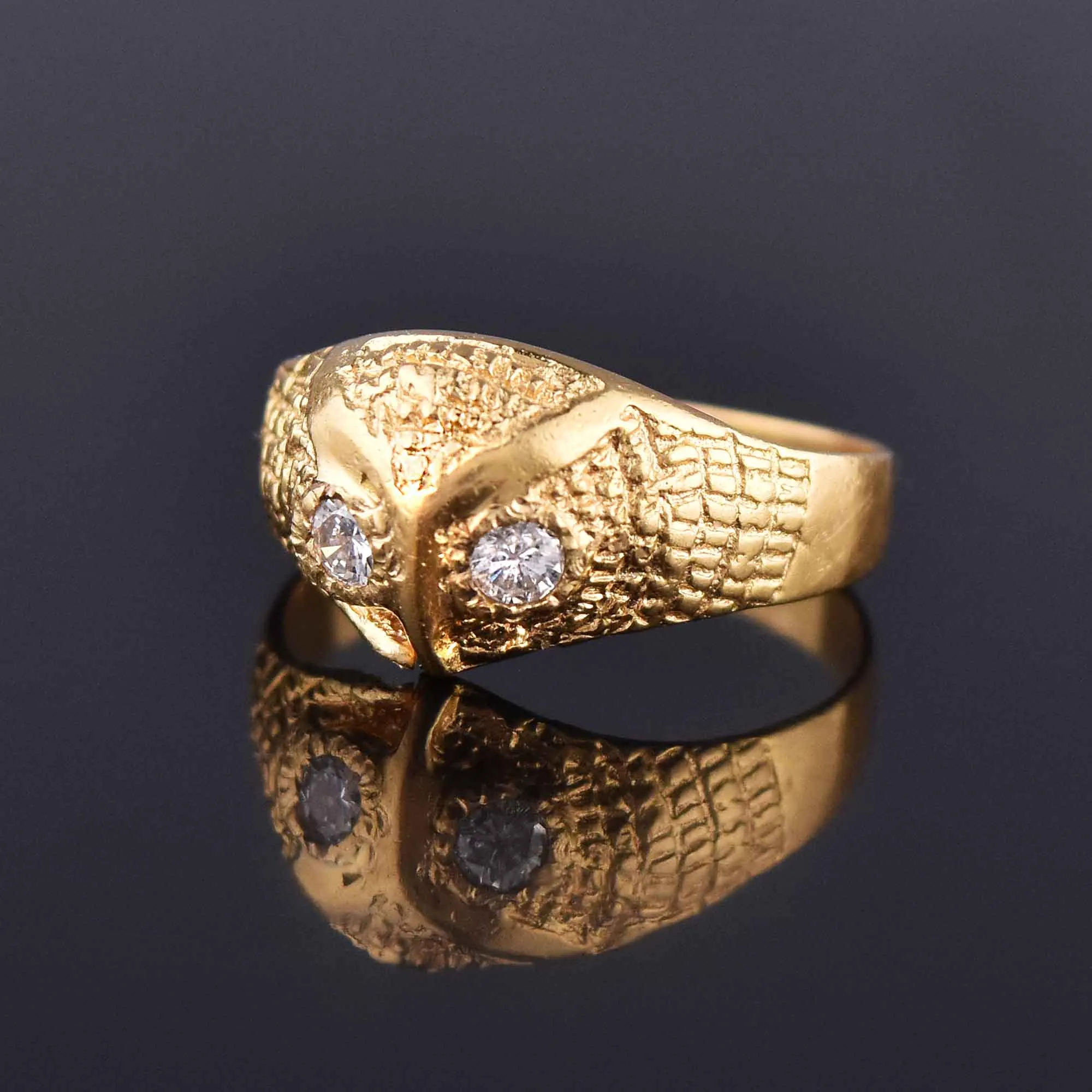 Vintage 18K Gold Diamond Eye Owl Ring